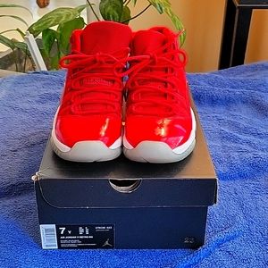 Air Jordan 11 Retro